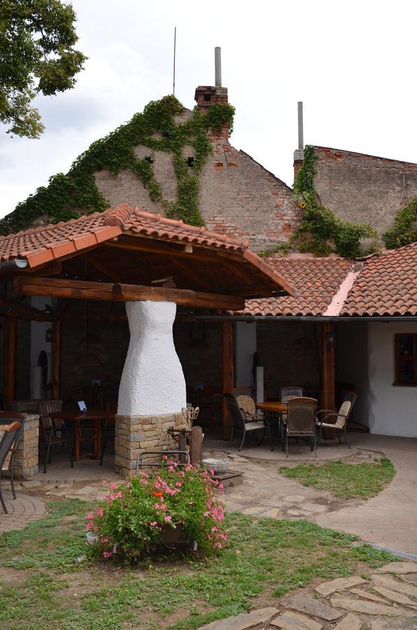 Apartmány Pod Kaštany Kvasice Zewnętrze zdjęcie